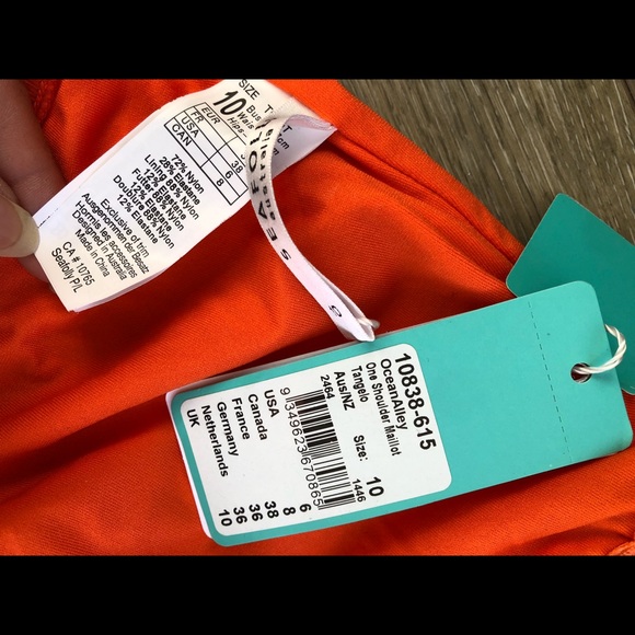 NWT SEAFOLLY OCEAN ALLEY ONE SHOULDER ONE-PIECE - Picture 9 of 10